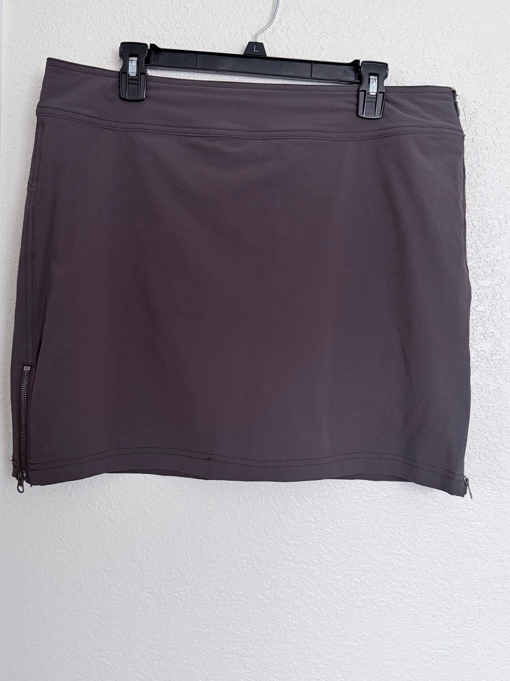 Athleta athletic Skort in Gray Size 12